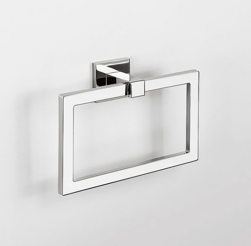 Кольцо для полотенец Colombo Design Basic Q B3731 Хром Кольцо для полотенец Colombo Design Basic Q B3731 Хром