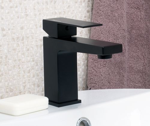 Смеситель для раковины WasserKRAFT Abens 2003 Черный матовый