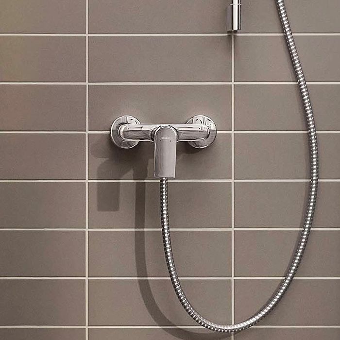 Смеситель для душа, Hansgrohe, Rebris E, тип открывания воды-однорычажный, тип регулирования воды-керамический картридж, монтаж-настенный, отверстия для монтажа-2, цвет-хром Смеситель для душа, Hansgrohe, Rebris E, тип открывания воды-однорычажный, тип регулирования воды-керамический картридж, монтаж-настенный, отверстия для монтажа-2, цвет-хром