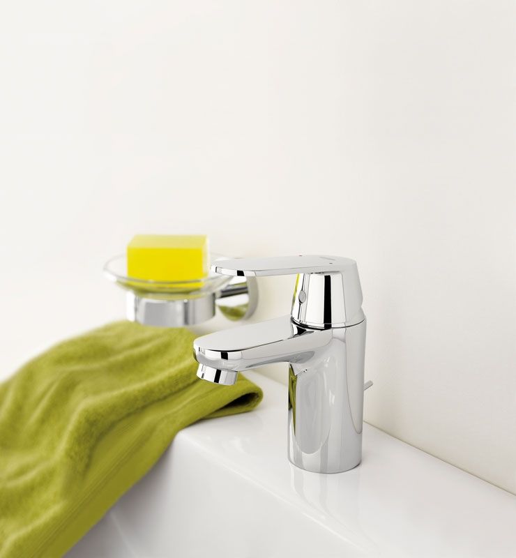 Смеситель для раковины GROHE Eurosmart Cosmopolitan с донным клапаном, низкий излив, хром (32825000) Смеситель для раковины GROHE Eurosmart Cosmopolitan с донным клапаном, низкий излив, хром (32825000)