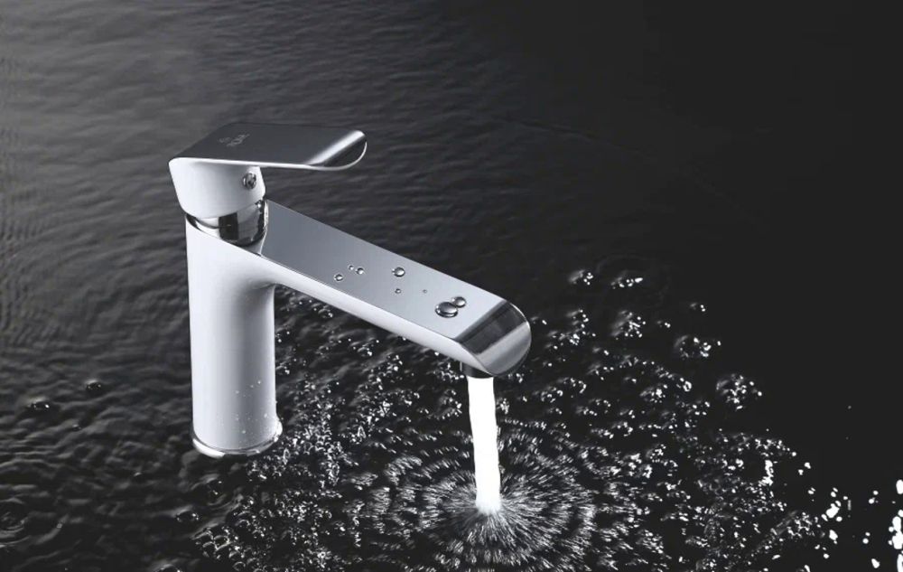 Смеситель для раковины Rose R21F R2101F-1, белый/хром