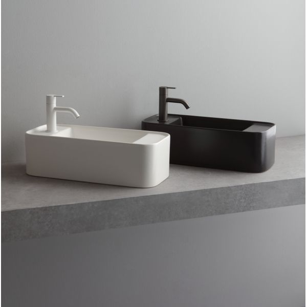 White Ceramic Geo Mini, накладная прямоугольная раковина с отверстием п/с 50,5x22,5x15h см, цвет черный матовый, артикул W7107F05