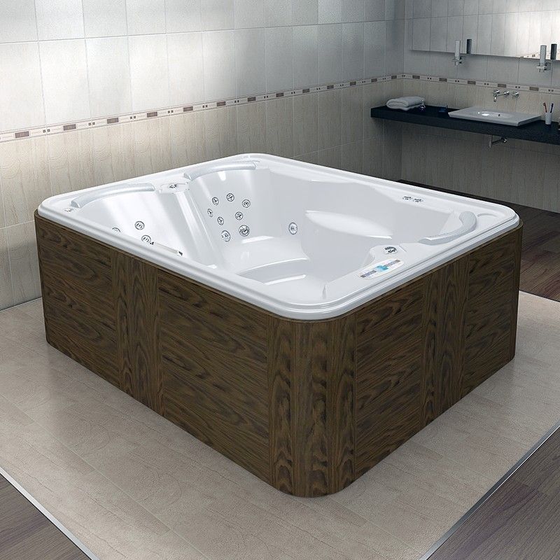 Бассейн Radomir Deluxe 214x168 1-30-0-0-0-053Б Белый с гидромассажем Бассейн Radomir Deluxe 214x168 1-30-0-0-0-053Б Белый с гидромассажем