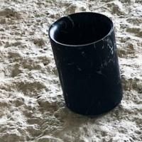 Agape Constellation Стакан настольный 13х10 см, мрамор Marquina, цвет: черный Agape Constellation Стакан настольный 13х10 см, мрамор Marquina, цвет: черный