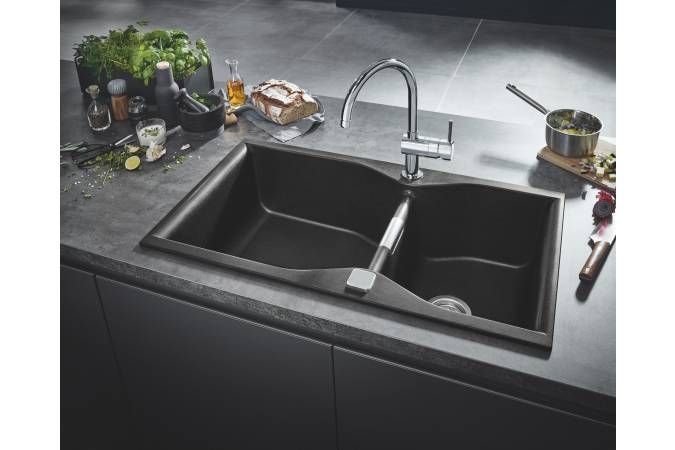 Мойка GROHE K700 с 2 чашами, 900 x 500 мм, черный гранит (31658AP0) Мойка GROHE K700 с 2 чашами, 900 x 500 мм, черный гранит (31658AP0)