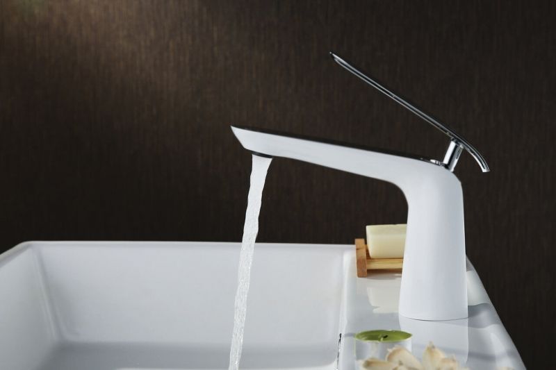 Смеситель для раковины Lemark Melange LM4906CW Хром Белый