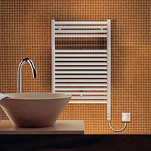 Электрический полотенцесушитель Zehnder Toga TE-070-050/DD Белый Электрический полотенцесушитель Zehnder Toga TE-070-050/DD Белый