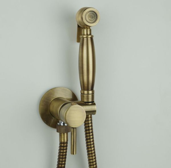 Emmevi, комплект гигиенического душа со смесителем для горячей и холодной воды (руч. душ C02452), цвет бронза