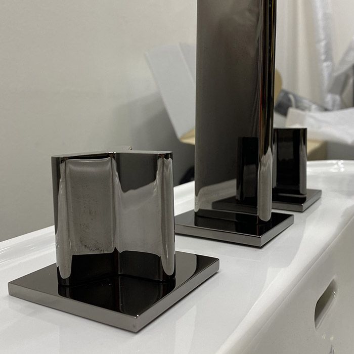 THG ICON-X METAL Смеситель для раковины на 3 отверстия, с донным клапаном, цвет Aranja (black nickel), артикул U7G-D24-151