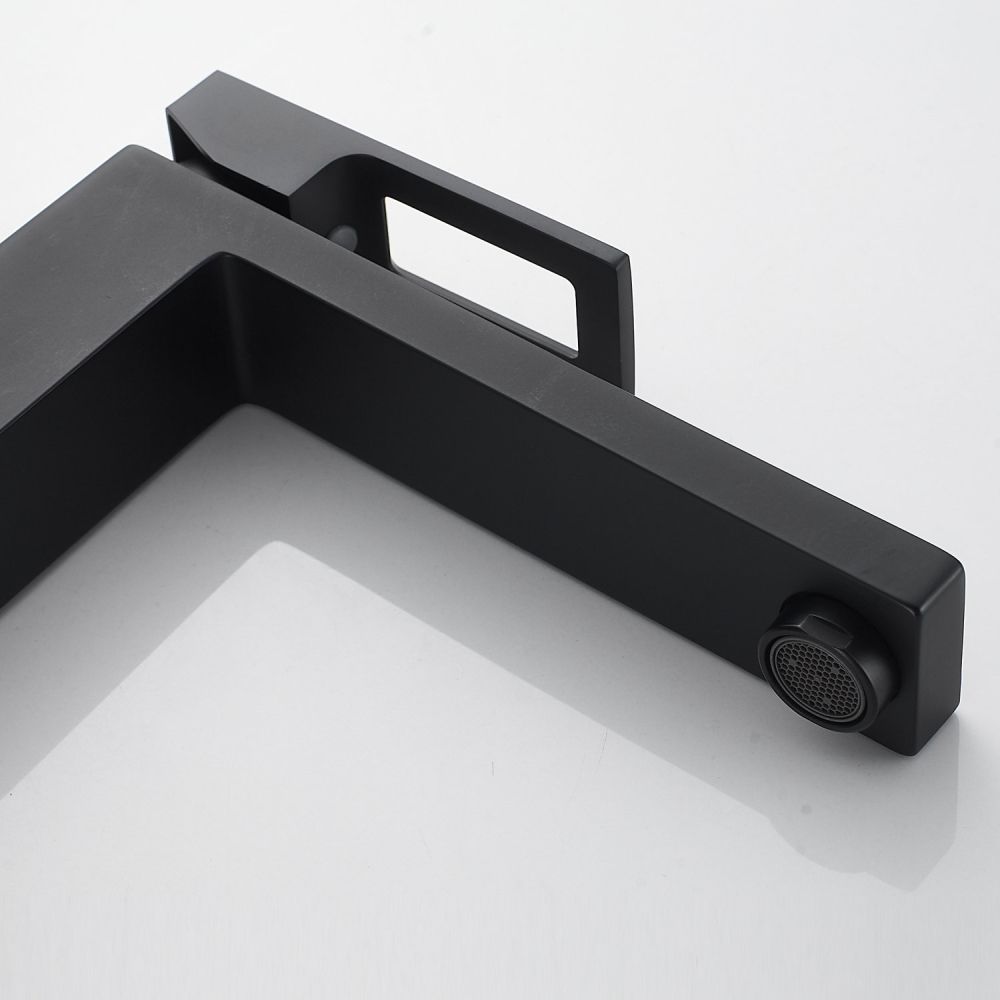 Смеситель для раковины высокий  Raffine F1196H, черный