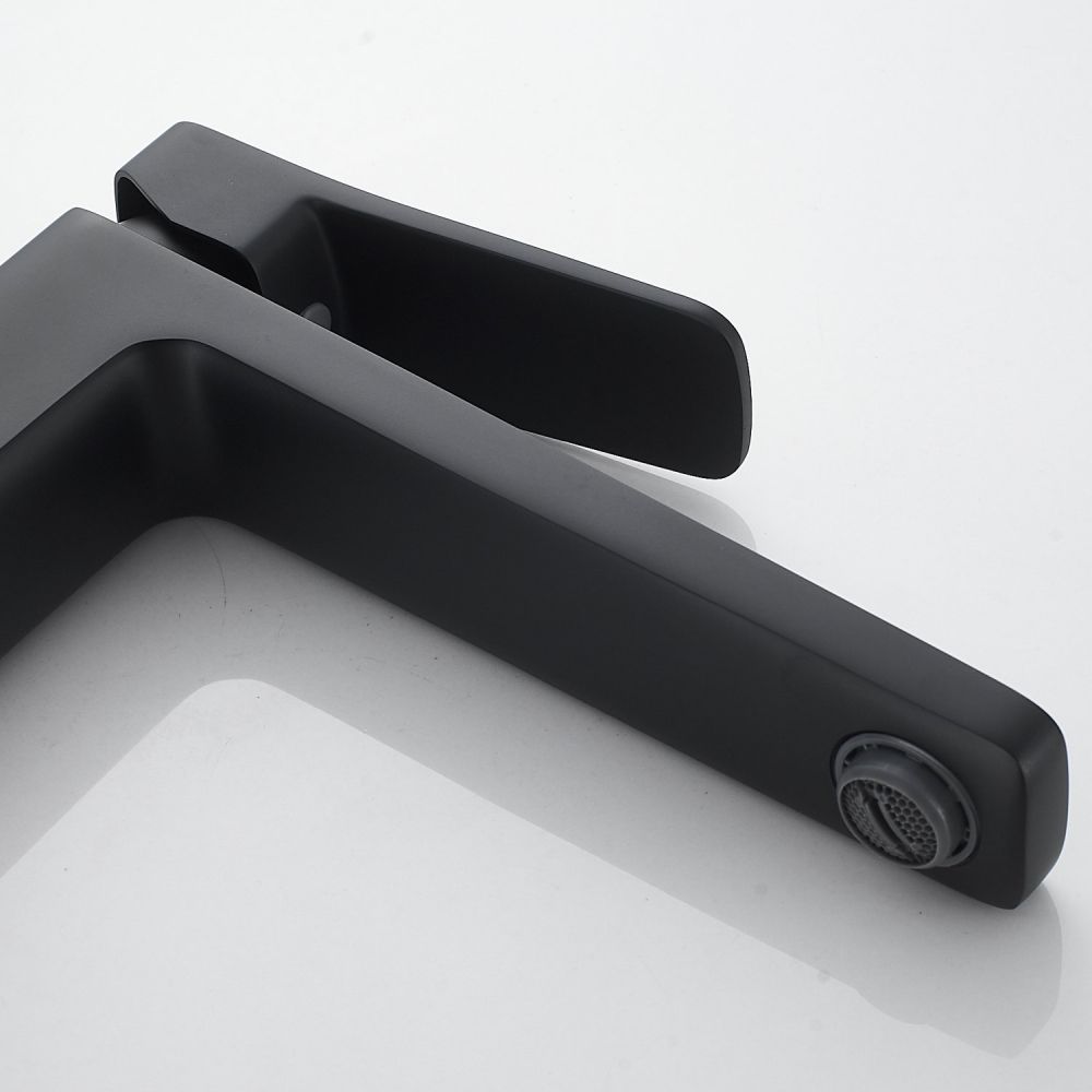 Смеситель для раковины высокий  Raffine F1199H, черный