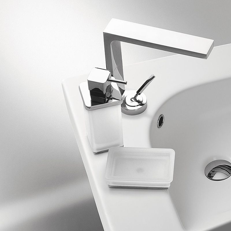 Дозатор для жидкого мыла Colombo Design Lulu B9322 Хром Дозатор для жидкого мыла Colombo Design Lulu B9322 Хром