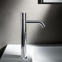 Fantini Nostromo Смеситель для раковины, 1 отв., без донного клапана, излив 145мм, цвет: нержавеющая сталь Fantini Nostromo Смеситель для раковины, 1 отв., без донного клапана, излив 145мм, цвет: нержавеющая сталь