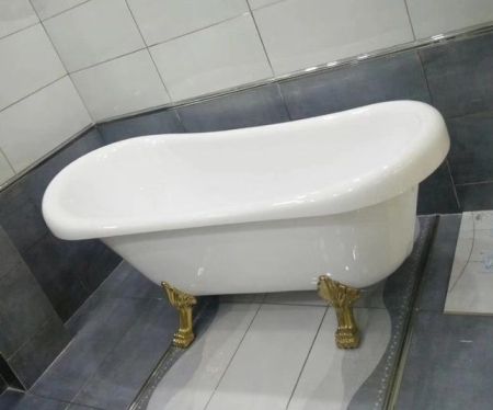 Ванна CLASSIC 170 акриловая отдельностоящая Cerutti SPA (1700x790x750) на львиных алюминиевых лапах  (золото), артикул CT9668