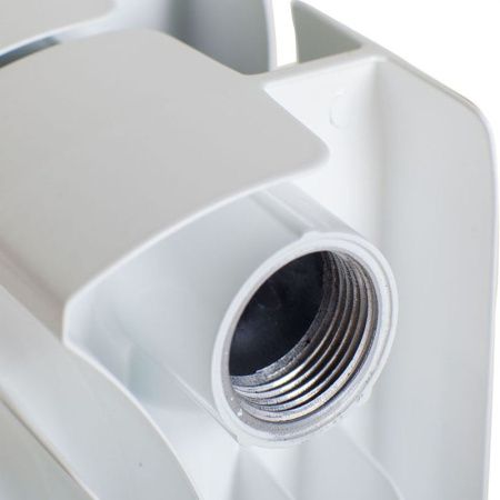 Биметаллический радиатор Rifar Base 200 12 секций с боковым подключением Биметаллический радиатор Rifar Base 200 12 секций с боковым подключением