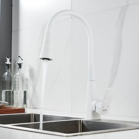 Смеситель для кухни с гибким изливом Raffine F313C-1, белый
