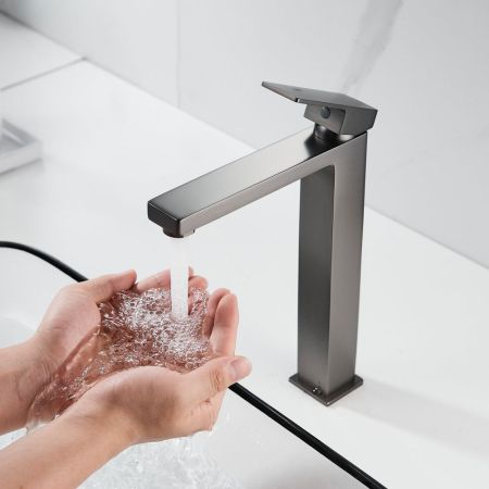 Смеситель для раковины Shevanik S9611T, оружейная сталь, артикул S9611T