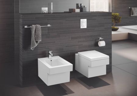 Сиденье для унитаза GROHE Cube Ceramic, быстросъемное с микролифтом, альпин-белый (39488000)
