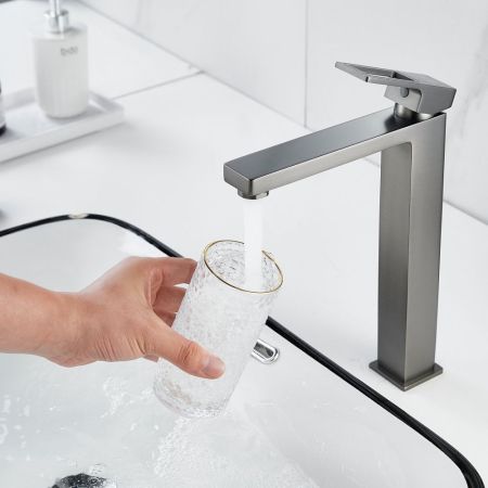 Смеситель для раковины высокий  Raffine F1196T, оружейная сталь, артикул F1196T