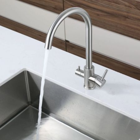 Смеситель для кухни с подключением фильтра GranFest Z-5420, нержавейка