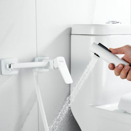 Гигиенический душ со смесителем Raffine F0599C-1, белый