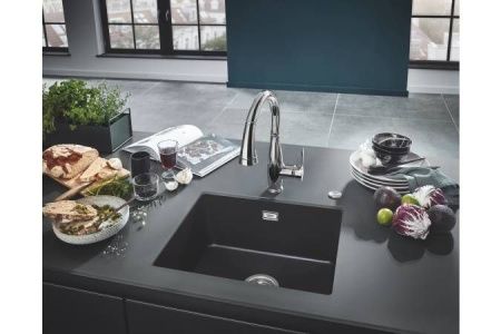 Мойка GROHE K700U с одной чашей, 533 x 457 мм, черный гранит (31654AP0) Мойка GROHE K700U с одной чашей, 533 x 457 мм, черный гранит (31654AP0)