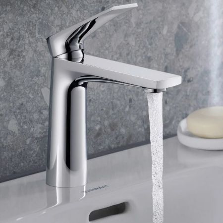 Смеситель для раковины, Duravit, Tulum, тип открывания воды-однорычажный, тип регулирования воды-керамический картридж, монтаж-на раковину/столешницу, отверстия для монтажа-1, высота, мм-165, вынос излива, мм-135, тип излива-неподвижный, донный клапан-ест, артикул TU1020001010