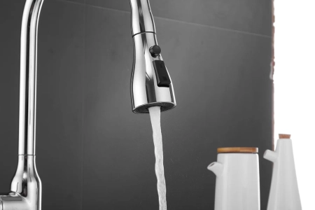 Смеситель для кухни с выдвижным изливом Shevanik S163, хром