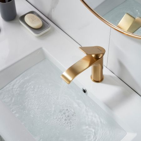 Смеситель для раковины Shevanik S4101G, золотой сатин