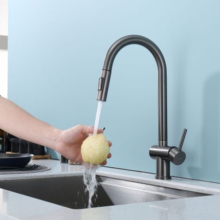 Смеситель для кухни с выдвижным изливом Splenka S204.49.09, графит