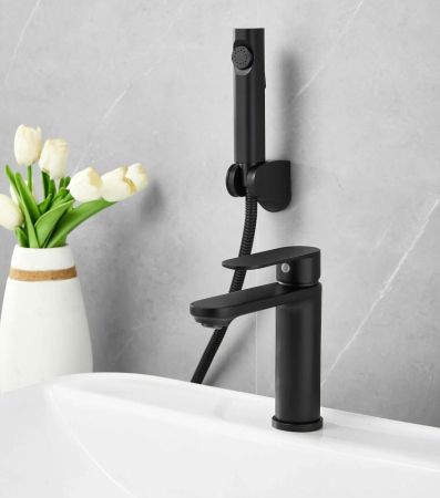 Смеситель для раковины с гигиеническим душем Maretti Florenza Black FLG32RF28, черный, артикул FLG32RF28