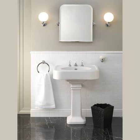 Devon Blues Раковина 71х56,5 cм  с 3 отв под смеситель, цвет белый Devon Blues Раковина 71х56,5 cм  с 3 отв под смеситель, цвет белый