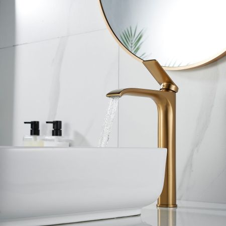 Смеситель для раковины высокий Shevanik S4111G, золотой сатин