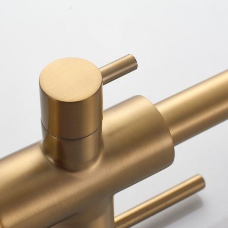 Смеситель для кухни с подключением фильтра Shevanik S228G, золотой сатин, артикул S228G