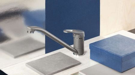 Смеситель для кухни, OMOIKIRI, Kado, тип открывания воды-однорычажный, тип регулирования воды-керамический картридж, монтаж-на раковину/столешницу, отверстия для монтажа-1, высота, мм-176, вынос излива, мм-259, тип излива-поворотный, тип подводки-гибкая,