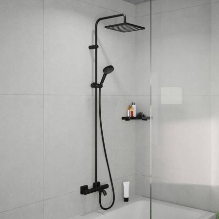 Душевая стойка, Hansgrohe, Vernis Shape, Showerpipe, смеситель-в комплекте, тип регулирования воды-термостатический картридж, с регулируемым ограничителем температуры горячей воды, излив-есть, вынос излива, мм-198, штанга-есть, верхний душ-есть, форма вер, артикул 26900670