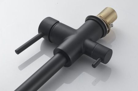 Смеситель для кухни с подключением фильтра Maretti Project Black PB31RZF12, черный, артикул PB31RZF12