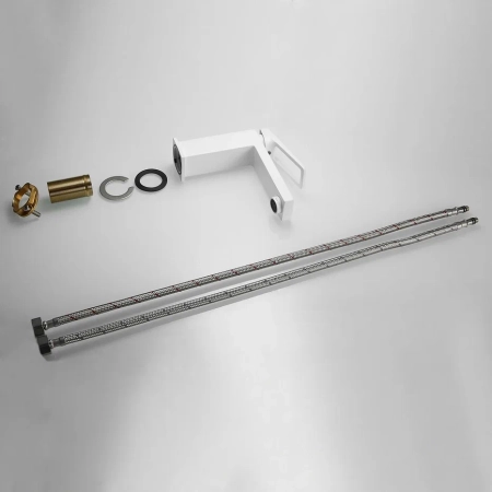 Смеситель для раковины Shevanik S6801C, белый