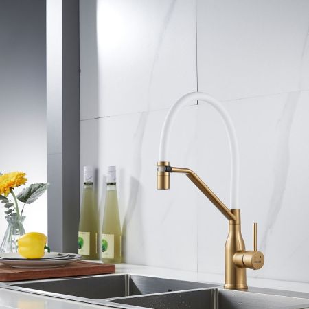 Смеситель для кухни с гибким изливом Shevanik S343G-1, золотой сатин