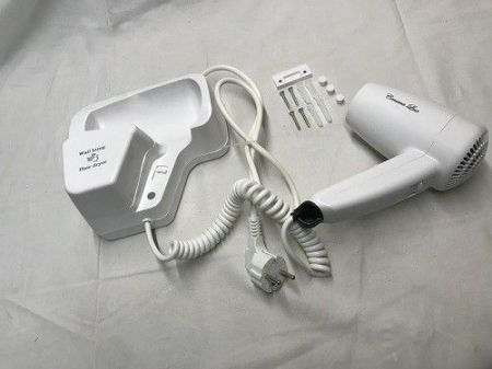 Фен CeramaLux D9029, артикул 