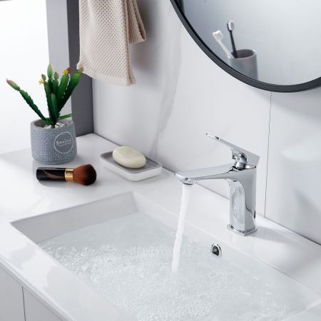 Смеситель для раковины Shevanik S4201, хром