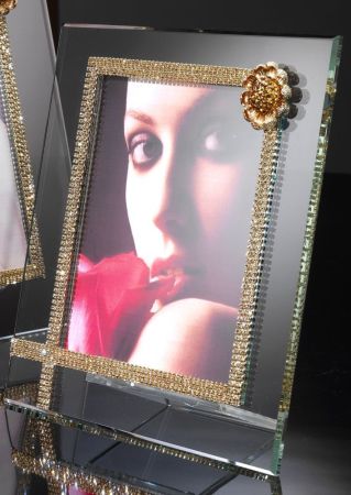 CTF, фоторамка средняя, 24х24 см, цвет золото, артикул 18968