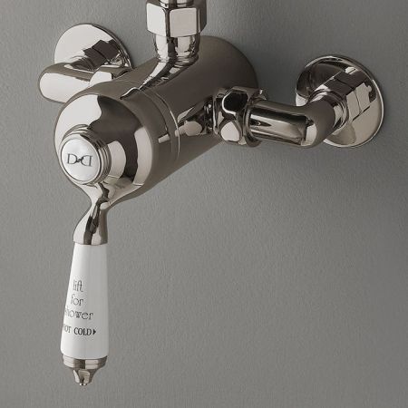 Devon Cмеситель универсальный д/скрытого и наружнего монтажа, с ручкой белой, цвет: никель блестящий, артикул MARD72NKS