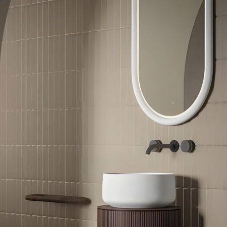 Artceram  Зеркало MILANO керамическая рама с подсветкой 55х100 см, цвет белый матовый