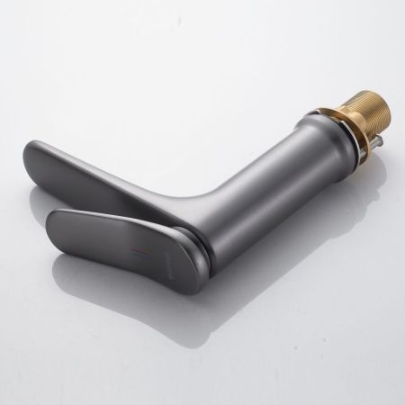 Смеситель для раковины Shevanik S4701T, оружейная сталь