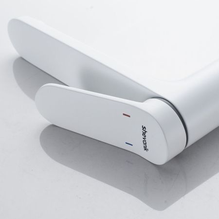 Смеситель для раковины высокий Shevanik S4311C, белый