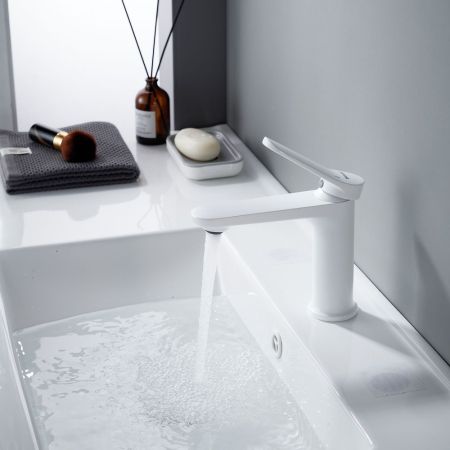 Смеситель для раковины Shevanik S4301C, белый, артикул S4301C