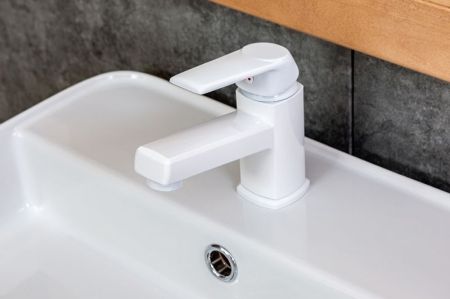 Смеситель для раковины Orange OneLife P02-021w Белый, артикул P02-021w