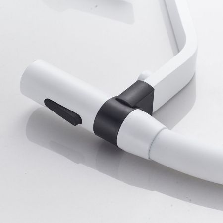 Смеситель для кухни с гибким изливом и подключением фильтра Shevanik S278C, белый, артикул S278C