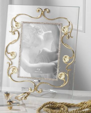 CTF, фоторамка большая, 25х30 см, цвет золото, артикул 30110